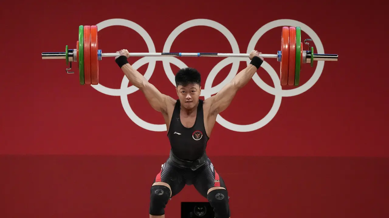 Foto: Rahmat Erwin Abdullah Sumbang Medali Perunggu dari Cabang Angkat Besi Kelas 73 Kg Putra Olimpiade Tokyo 2020