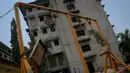 Ayunan yang sejatinya bisa dimainkan terlihat tidak lagi berfungsi dengan baik, area Rusunawa Sidang, Jakarta, Jumat (19/9/2014) (Liputan6.com/Faizal Fanani)
