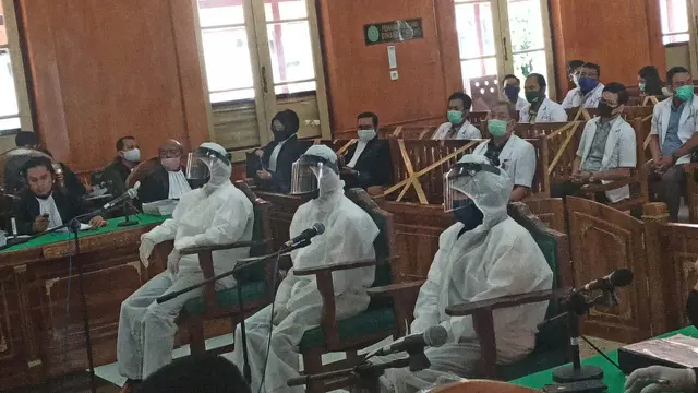 Pakai APD Lengkap