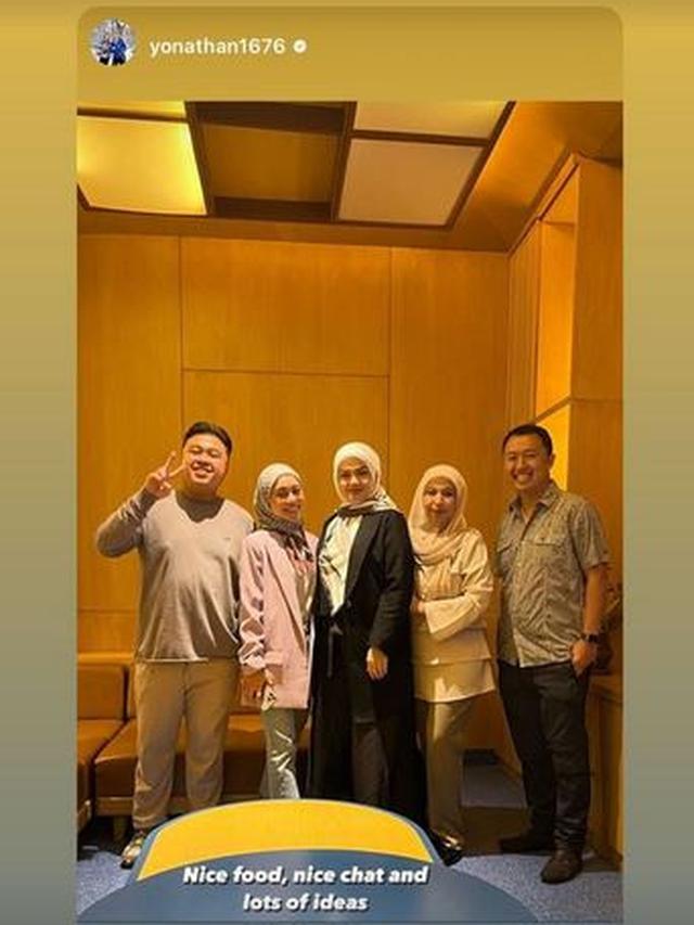 6 Potret Pertemuan Lesti Kejora dan Siti Nurhaliza, Lepas Rindu Lama Tak Bertemu