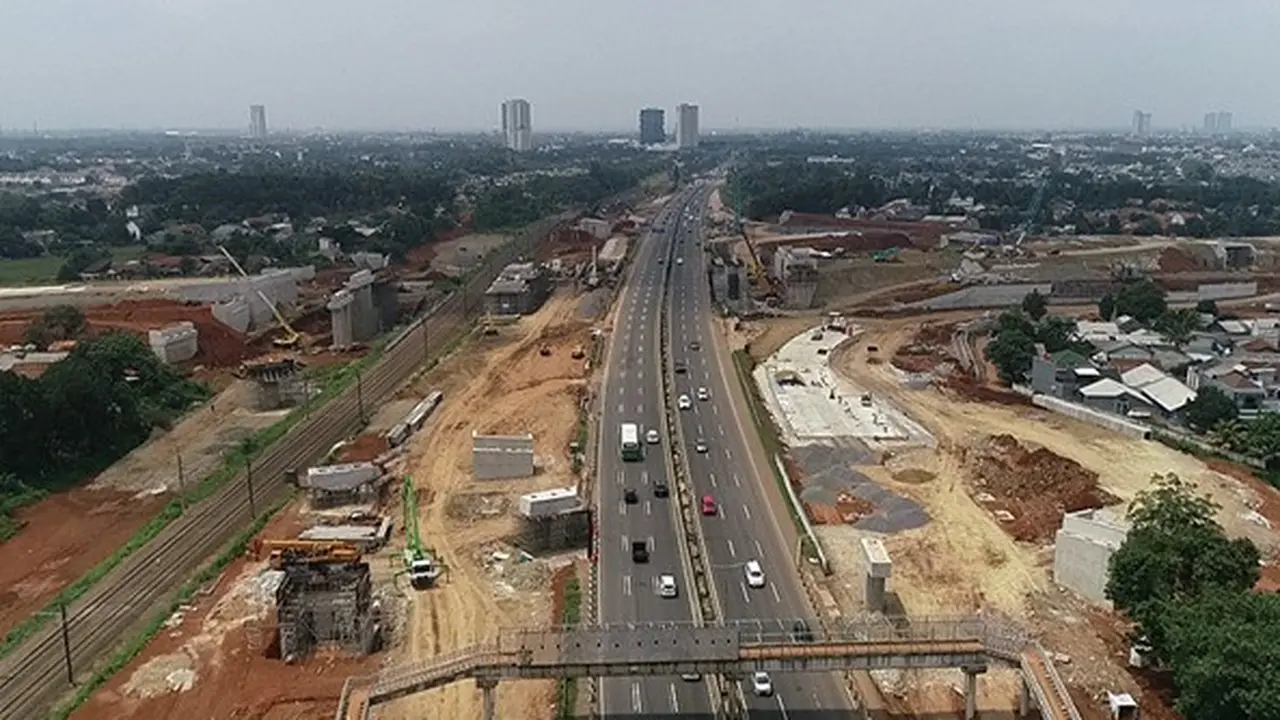 PT Marga Trans Nusantara (MTN) akan memasang 13 steel box girder yang melintas di atas ruas tol Pondok Aren-Serpong. Dok Jasa Marga