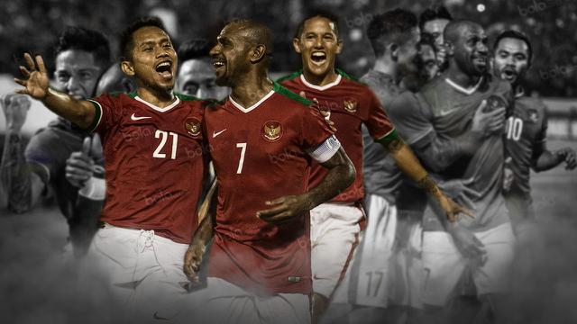 Fanatisme Alfred Riedl dengan Skema 4-4-2 ala Inggris. (Bola.com/Adreanus Titus)