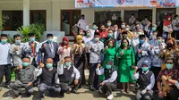 Gubernur Jawa Barat Memperingati Hari Guru dan HUT ke-75 PGRI di Cakra Buana di Kecamatan Pancoranmas, Kota Depok, Jawa Barat. (Liputan6.com/Dicky Agung)