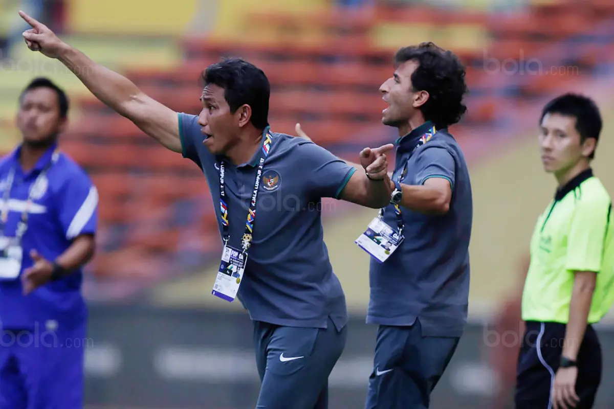 Luis Milla dan Bima Sakti