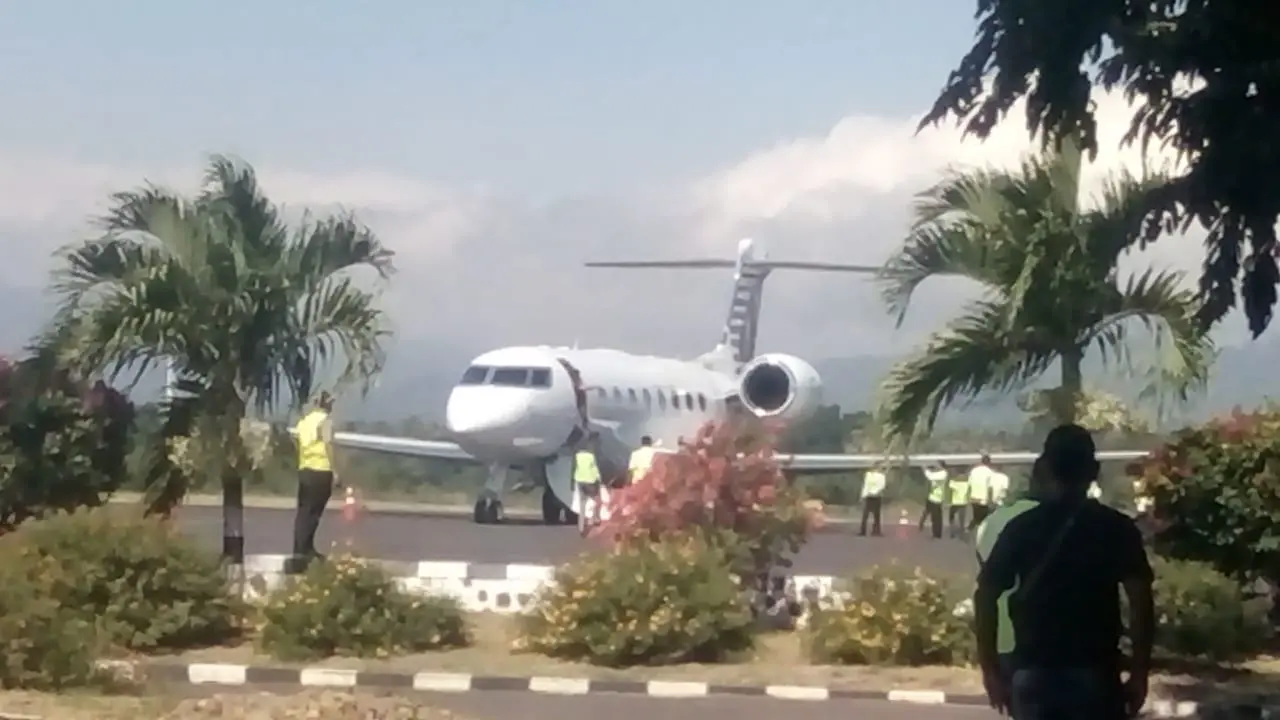 Pesawat Emir Qatar