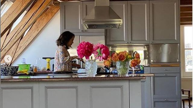 Lapangnya Dapur Rumah Kartika Soekarno yang Multifungsi, Bisa Masak sampai Olahraga