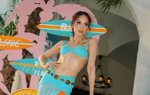 Cinta Laura Rayakan Ulang Tahun dengan Tema Fun and Flirty, Memasuki Usia 33