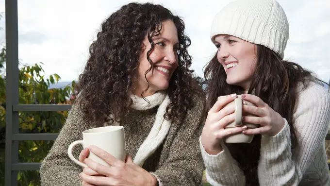 Trik Meluluhkan Hati Orang Tua Pacar agar Restu Mengalir Lancar