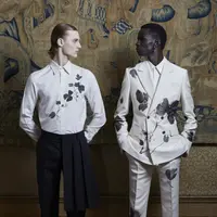 Koleksi busana. (Foto: Dok. Alexander McQueen)