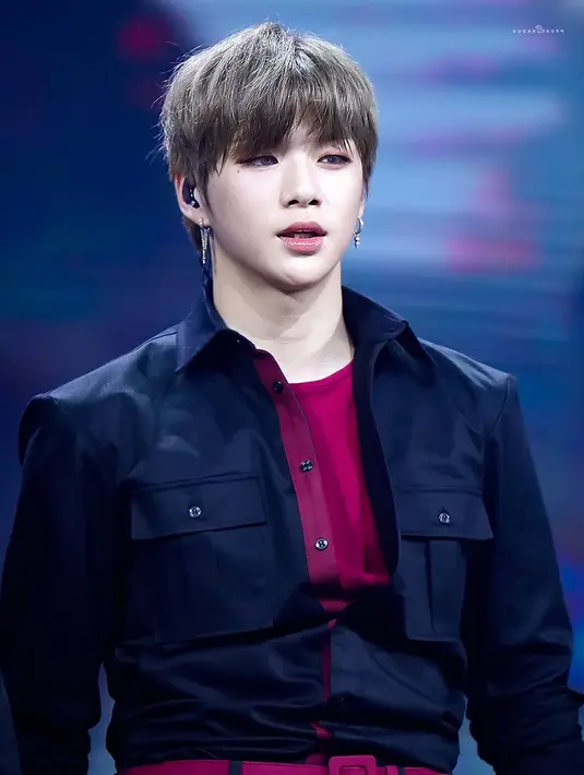 Karena jadwal yang terlalu padat, ia mengaku hanya bisa tidur 4 jam sehari. Hal tersebut terungkap pada episode terbaru Dangerous Outside the Blankets. (Foto: instagram.com/goddaniel)