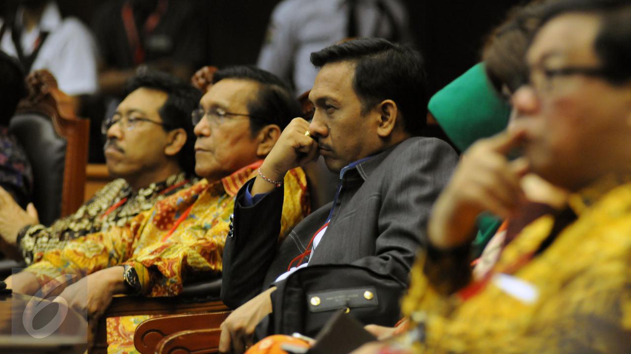  I Gede Pasek Suardika