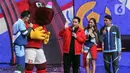 "Insha Allah siap. 30 hari lagi kita jadi panggung dunia. Tinggal kita fokus timnas kita yang sedang latihan di Jerman untuk mempersiapkan. Terus terang lawannya berat jadi tidak mudah. Persiapannya harus baik karena nanti ada Maroko juga," sambung Erick Thohir. (Liputan6.com/Angga Yuniar)