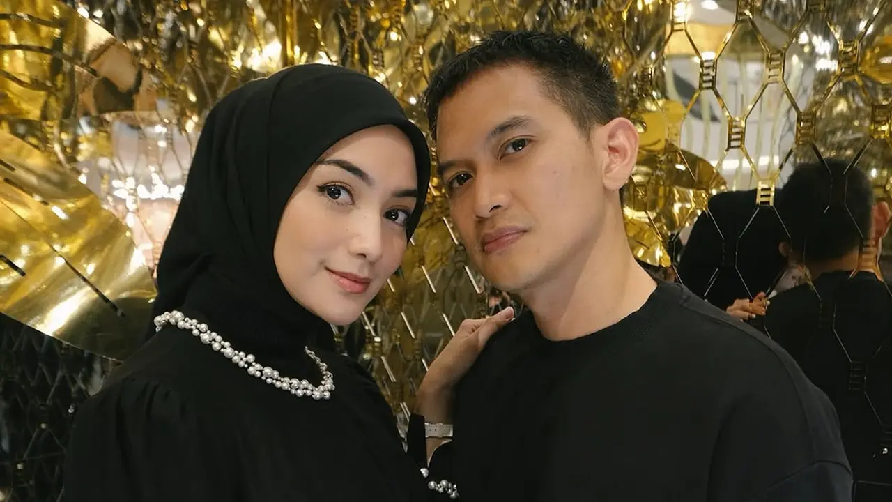 Citra Kirana dan Rezky Aditya. (Foto: Dok. Instagram @citraciki)