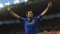 Sebagai salah satu klub Big Six di Liga Inggris, Chelsea selalu disinggahi para pemain hebat dari musim ke musim. Salah satunya adalah para pemain yang dipercaya sebagai spesialis penendang penalti. Tercatat ada 5 pemain dengan koleksi gol penalti terbanyak bagi Chelsea di era Premier League. Berikut daftar lengkapnya. (AFP/Andrew Yates)