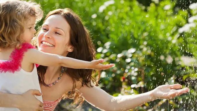 Ibu dan anak punya bonding yang kuat/copyright: thinkstockphotos.com