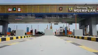 Gerbang tol Ngemplak menjadi salah satu pintu masuk jalan tolo Solo - Ngawi dari Kota Solo.(Liputan6.com/Fajar Abrori)