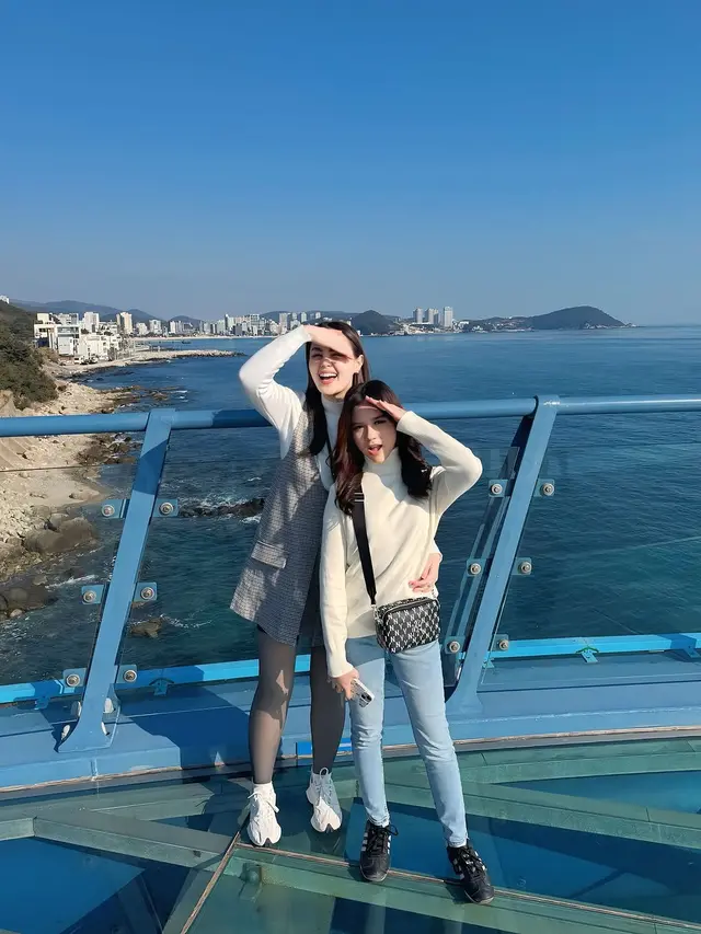 4 Potret Jennifer Dunn dan Faisal Haris Nikmati Liburan ke Korea Bareng Dua Anaknya  (credit: instagram/jeje_haris89)