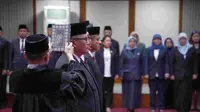 Pj Gubernur Teguh Mutasi 7 Pejabat Pemprov DKI, Ada Kasatpol PP hingga Wali Kota