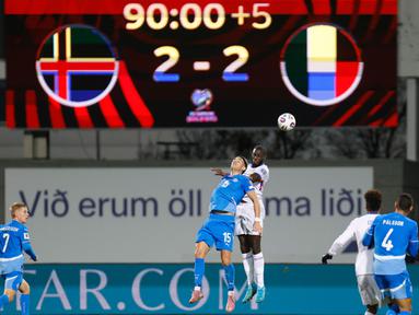Timnas Prancis harus rela berbagi poin setelah ditahan imbang 2-2 oleh Islandia dalam laga Kualifikasi Piala Dunia 2026 yang digelar di Stadion Laugardalsvollur, Reykjavik, Selasa (14/10/2025) dini hari WIB. (AP Photo/Brynjar Gunnarsson)