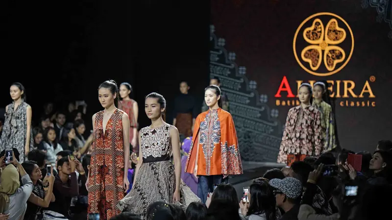 Kolaborasi fashion kekinian Rama Dauhan dan Alleira