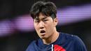 Lee Kang-in yang baru saja bergabung dengan PSG pada awal musim 2023/2024 usai didatangkan dari RCD Mallorca, hanya bermain satu kali dalam dua laga PSG di Liga Champions musim ini. Pada matchday pertama Grup F saat menang 2-0 atas tamunya Borussia Dortmund, ia hanya bermain selama 10 menit menggantikan Vitinha sejak menit ke-80. Ia tidak diturunkan saat PSG kalah 1-4 dari tuan rumah Newcastle United pada laga matchday kedua. (AFP/Miguel Medina)