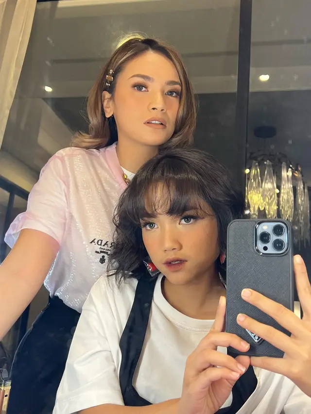 [Fimela] Violenzia Jeanette