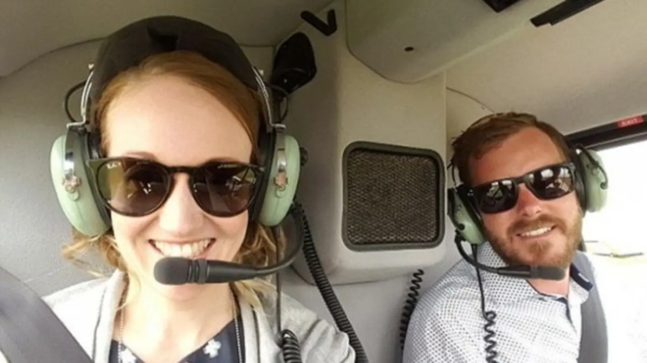 Pria ajak Kekasihnya Naik Helikopter, ternyata untuk Melamar!