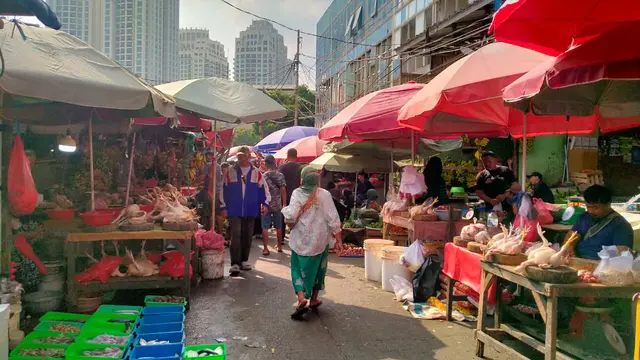Harga Pangan Pasar Kebayoran Lama, Senin (3/8).