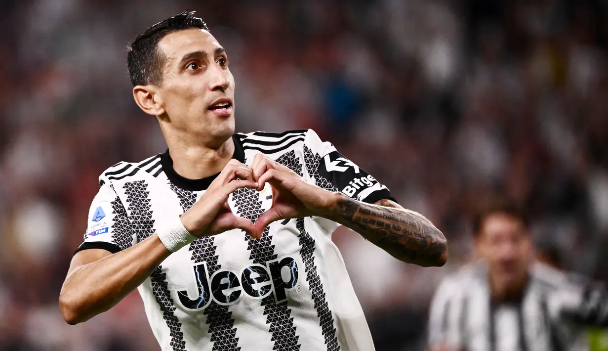 Angel Di Maria merupakan salah satu penyerang lincah yang kemampuannya tak perlu diragukan lagi dalam mengobrak-abrik pertahanan lawan. Penyerang asal Argentina yang kini berseragam Juventus akan berhadapan dengan eks klubnya, PSG. (AFP/Marco Bertorello)