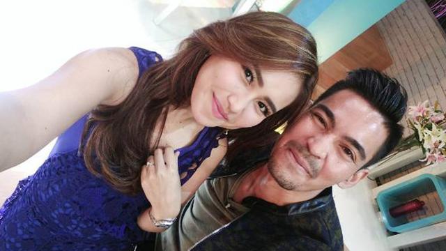 Ayu Ting Ting Akan Menikah Dengan Robby Purba Showbiz Liputan6 Com