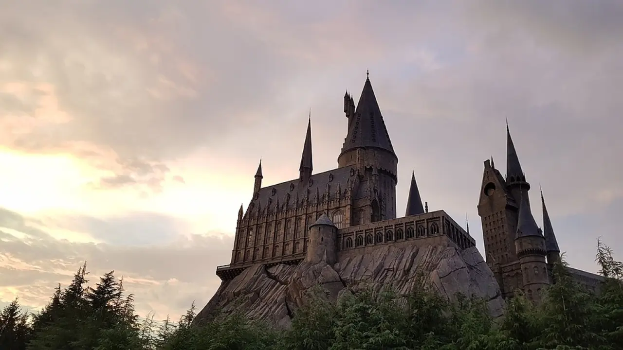 Ilustrasi Universal Studio Jepang