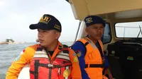 Pencarian di Lokasi Hilangnya 3 Nelayan Santolo Garut (Liputan6.com/Jayadi Supriadin)