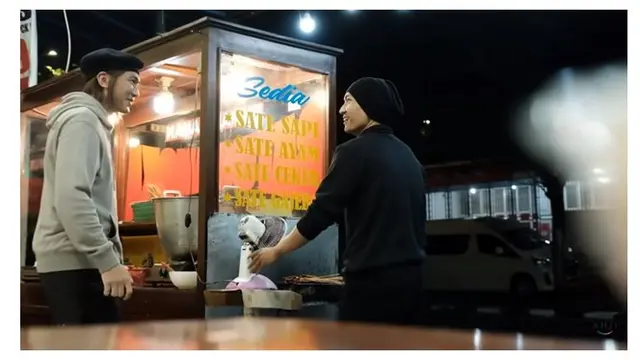 12 Momen Anji Bertemu Pedagang Sate Padang yang Disebut 'Kembaran', Curi Perhatian
