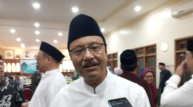 Gus Ipul Tanggapi Aksi Protes Massa di Muktamar ke-35 NU