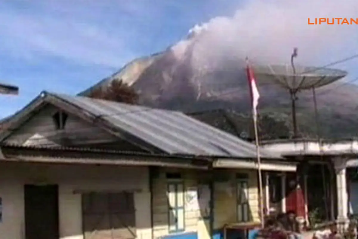 sinabung-130918b.jpg