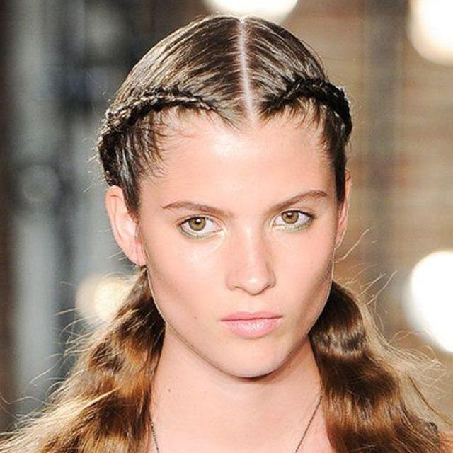 cara merawat rambut rusak akibat catok