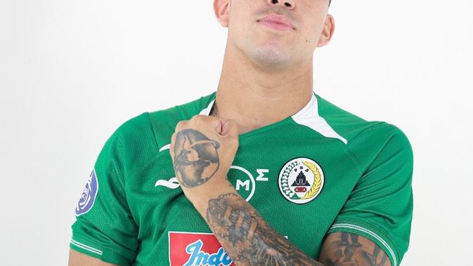 bursa transfer bri liga 1: dari biru ke hijau, jonathan cantillana rekrutan baru pss