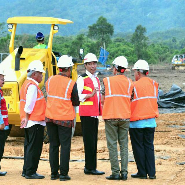 Kurangi Singgungan Dengan Permukiman Jalan Tol Padang Pekanbaru Jadi Berliku Regional Liputan6 Com