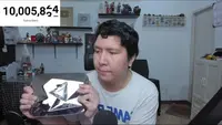 YouTuber Windah Basudara Umumkan Rehat Setelah Capai 10 Juta Subscriber. (YouTube | Windah Basudara)
