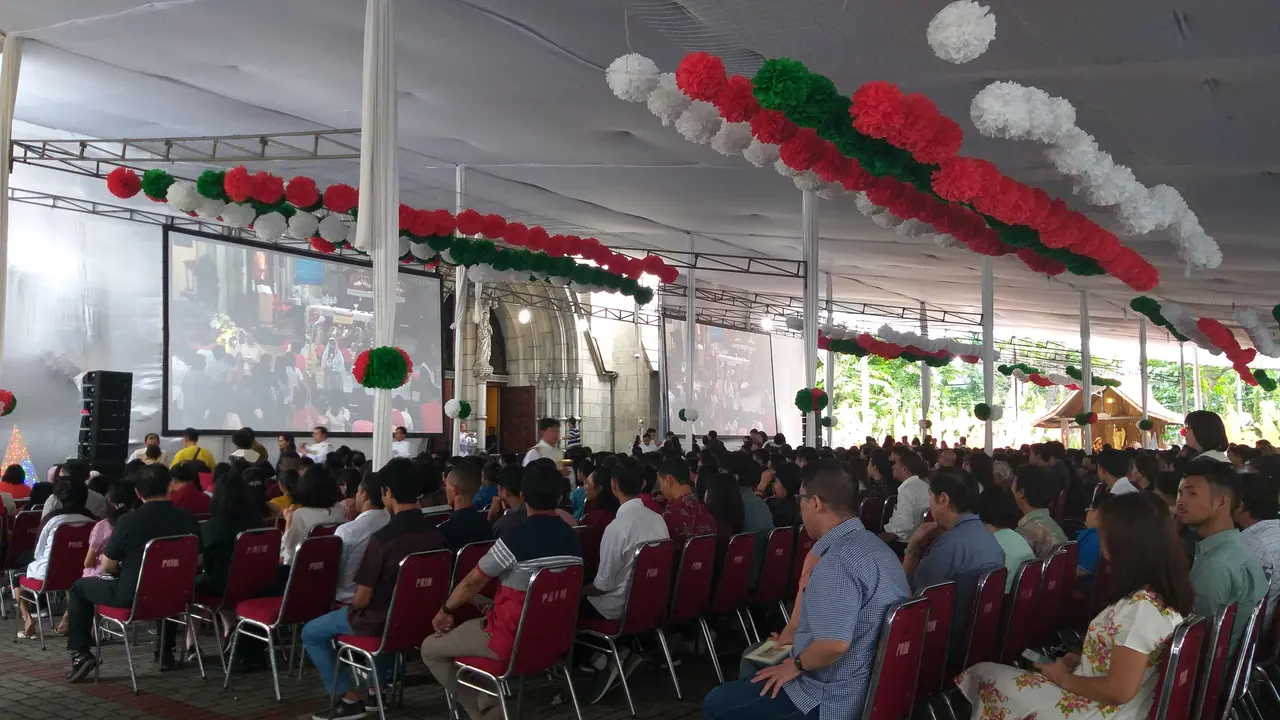 Ibadah Natal di Gereja Katedral Jakarta