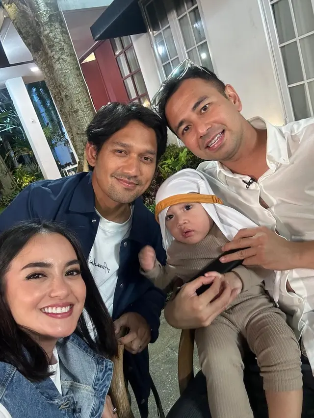 Ririn Ekawati bersama Cipung (Instagram/ririnekawati)