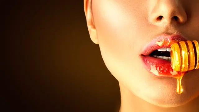 ilustrasi manfaat madu/Subbotina Anna/shutterstock