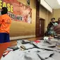 Densus menangkap polisi gadungan di Bekasi (Liputan6.com/ Fernando Purba)