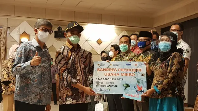 Penyerahan subsidi margin non KUR ke KSPPS Baitul Maal wa Tamwil (BMT) Usaha Gabungan Terpadu (UGT) Sidogiri, di Jawa Timur senilai Rp 632 juta.
