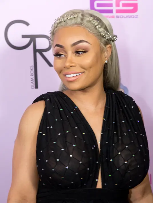 Sempat tersiar kabar soal masalahnya belakangan ini, baik Rob Kardashian dan Blac Chyna tak memusingkannya. Pasangan ini hanya ingin focus menyambut kehadiran buah hatinya. (AFP/Bintang.com) 