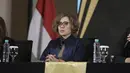 <p>Direktur SCM, Harsiwi Achmad dalam konferensi pers Piala Presiden 2025 di Menara Danareksa, Jakarta, Jumat (13/06/2025). (Bola.com/Bagaskara Lazuardi)</p>