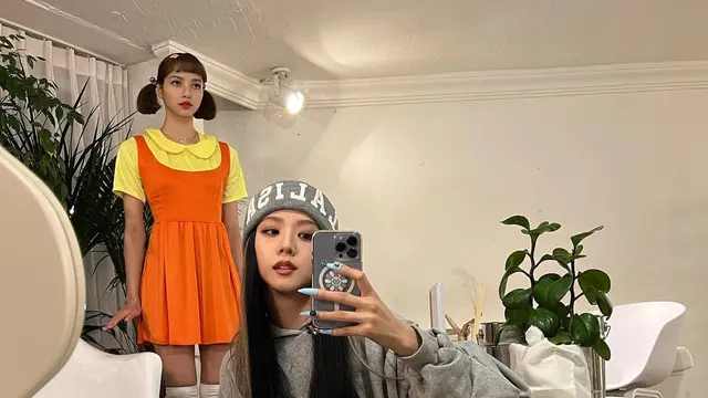 Kostum Halloween 2021 Lisa Blackpink. (Instagram/ lalalalisa_m)
