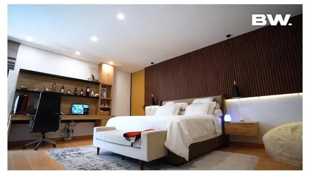 8 Potret Rumah Mewah Sammy Simorangkir, Berkonsep Loop House