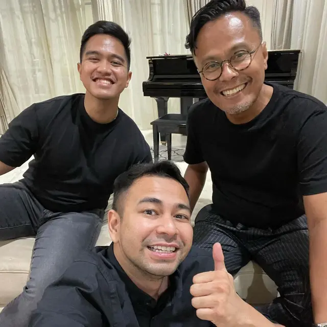 Makan Malam Bareng, Ini 6 Potret Kaesang Ajak Nadya Arifta ke Rumah Raffi Ahmad