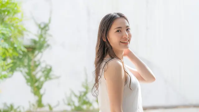 ilustrasi menengok belakang